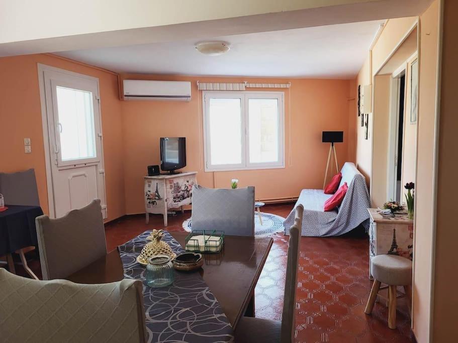 Afentis Apartment Agia Ermioni Exterior photo